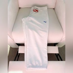 Brand New White PUMA Sweat Capris - LG
